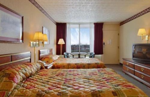 Mount Jackson Hotel | Motel 6-Mount Jackson, VA - Shenandoah