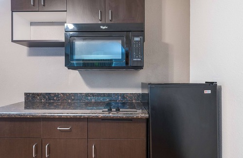 New Iberia Hotel | Motel 6 New Iberia, LA