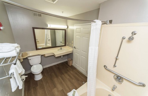 New Iberia Hotel | Motel 6 New Iberia, LA