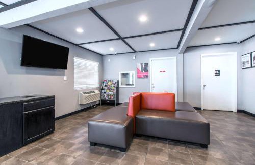 Norcross Hotel | Motel 6-Norcross, GA - Atlanta Northeast