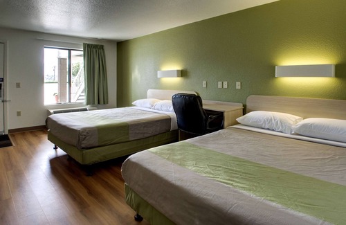 Riverdale Hotel | Motel 6 Ogden, UT - Riverdale