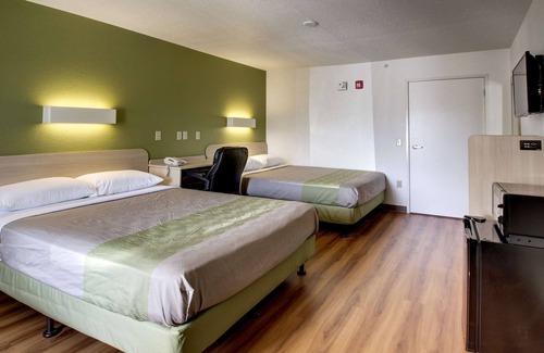 Riverdale Hotel | Motel 6 Ogden, UT - Riverdale