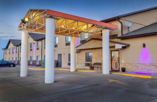 Percival Hotel | Motel 6-Percival, IA