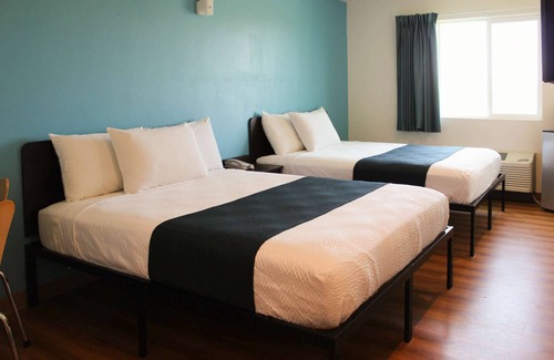 Rexburg Hotel | Motel 6 Rexburg, ID