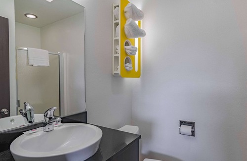 Riverton Hotel | Motel 6 Riverton, WY