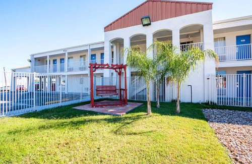 Round Rock Hotel | Motel 6-Round Rock, TX
