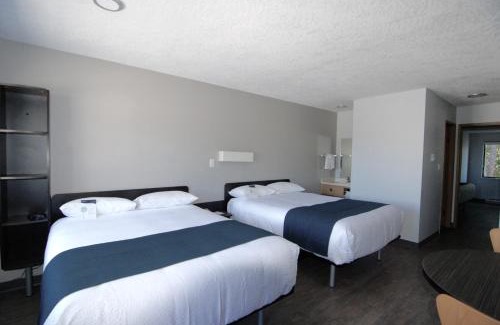 Saanichton Hotel | Motel 6-Saanichton, BC - Victoria Airport