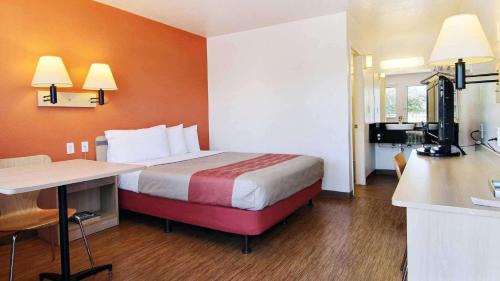 San Angelo Hotel | Motel 6-San Angelo, TX
