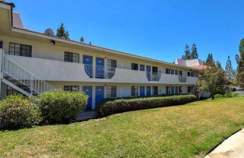 Bonita Hotel | Motel 6-San Dimas, CA - Los Angeles