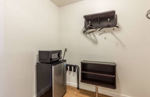 San Rafael Hotel | Motel 6 San Rafael, CA
