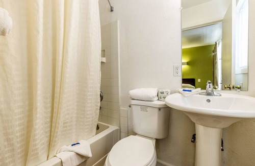 San Rafael Hotel | Motel 6 San Rafael, CA