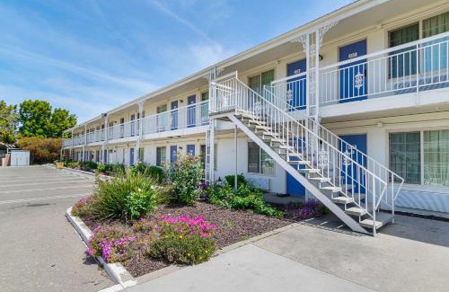 Santa Maria Hotel | Motel 6-Santa Maria, CA - South