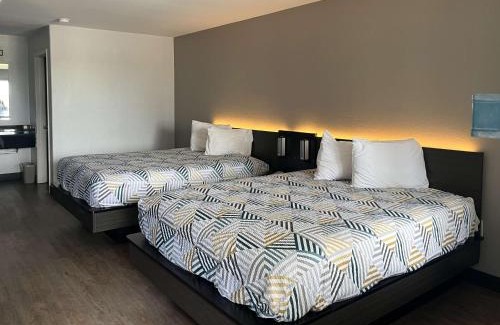 Seguin Hotel | Motel 6 Seguin TX