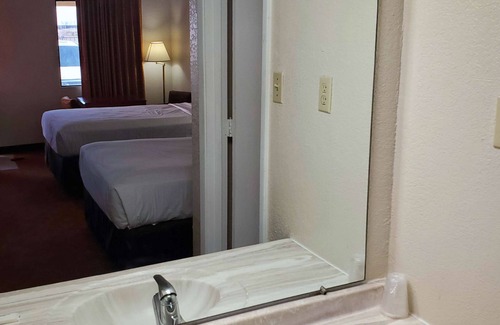 Shamrock Hotel | Motel 6 Shamrock, TX