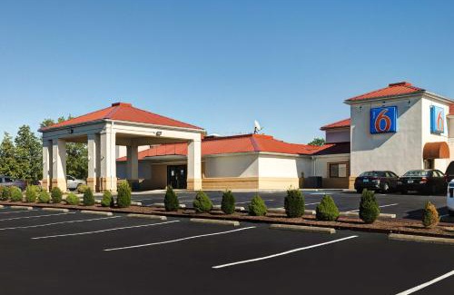 Shepherdsville Hotel | Motel 6-Shepherdsville, KY Louisville South
