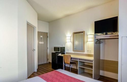 Sidney Hotel | Motel 6-Sidney, NE