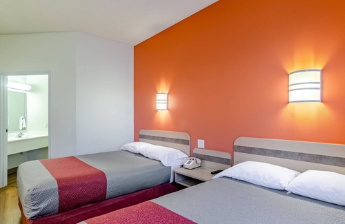 Sidney Hotel | Motel 6 Sidney, NE