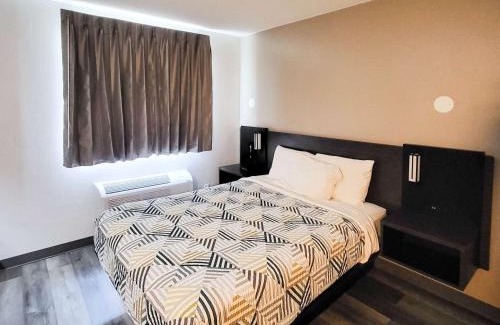 Sinton Hotel | Motel 6 Sinton TX