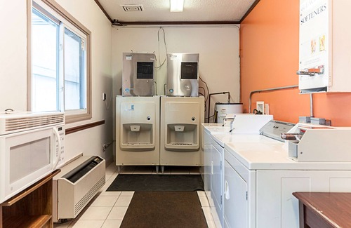 Southgate Hotel | Motel 6 Southgate, MI - Detroit