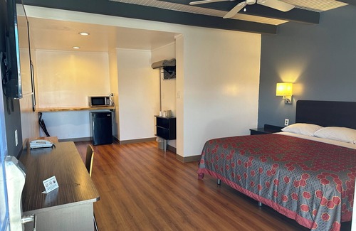 Sullivan Hotel | Motel 6 Sullivan, MO