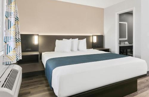 Tempe Hotel | Motel 6 Tempe, AZ Elliot Road