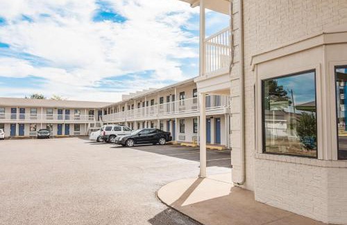Texarkana Hotel | Motel 6-Texarkana, AR