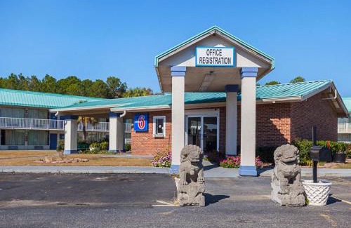 Tifton Hotel | Motel 6-Tifton, GA
