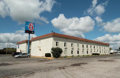Southwyck Hotel | Motel 6-Toledo, OH