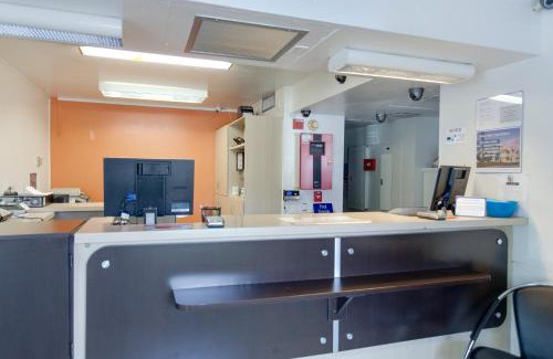 Weed Hotel | Motel 6 Weed - Mount Shasta