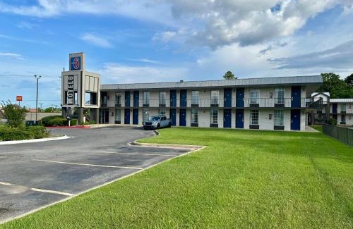 West Monroe Hotel | Motel 6-West Monroe, LA