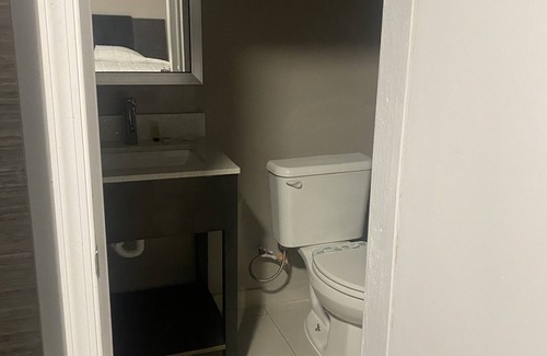 Grenloch Hotel | Motel 6 Williamstown, NJ - Black Horse Pike
