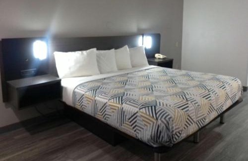 Winslow Hotel | Motel 6-Winslow, AZ