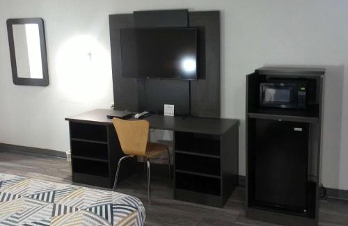 Winslow Hotel | Motel 6-Winslow, AZ