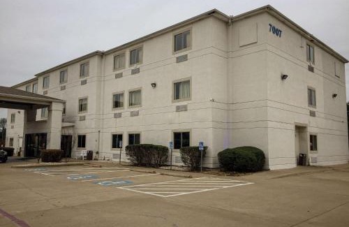 Woodway Hotel | Motel 6-Woodway, TX