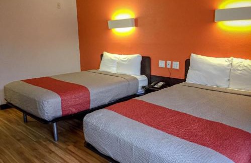Woodway Hotel | Motel 6-Woodway, TX