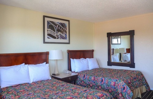 Vallejo Hotel | Motel 7