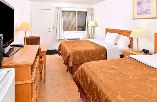 Olds Hotel | Motel 8