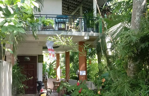 Unawatuna House | Motel ∙ 8 guests