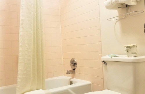 Laramie Hotel | Motel 8 Laramie
