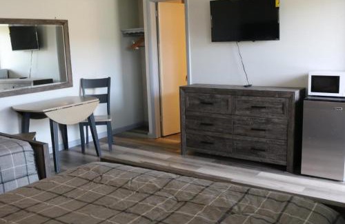 Dalton Hotel | Motel 81