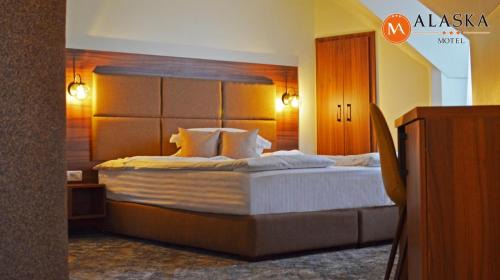 Deva Hotel | Motel Alaska