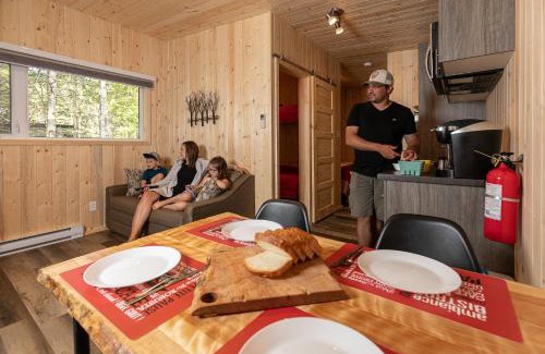 Caraquet Hotel | Motel and Camping Colibri