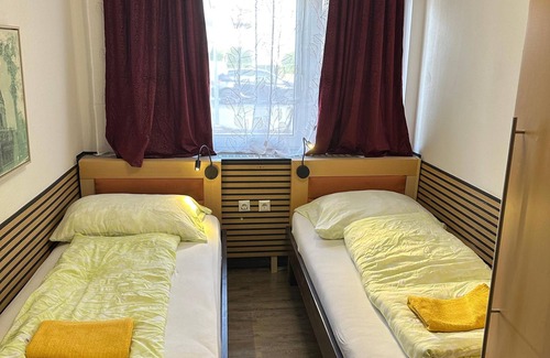 Fohrenhain Hotel | Motel Caesar