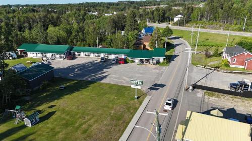 Lac-Bouchette Hotel | motel Christine