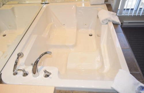 Brossard Hotel | Motel Falcon