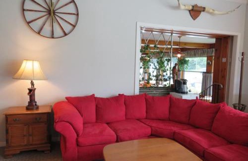 Lennoxville Hotel | Motel & Hotel La Paysanne