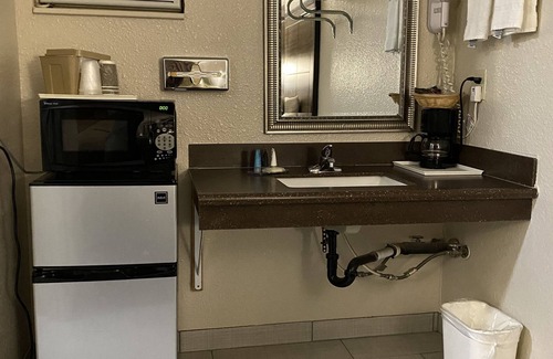 Munds Park Hotel | Motel In The Pines
