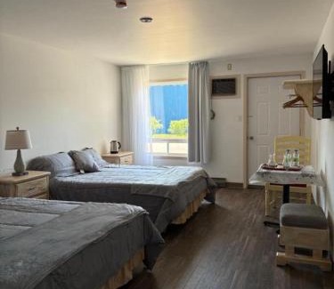 St-Francois-du-Lac Hotel | Motel Le Villageois Du Lac
