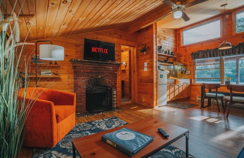Long Lake Hotel | Motel Long Lake and Cottages