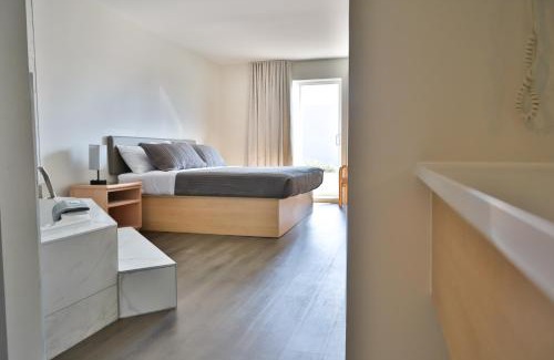 Les Moulins Regional County Municipality Hotel | Motel Mascouche